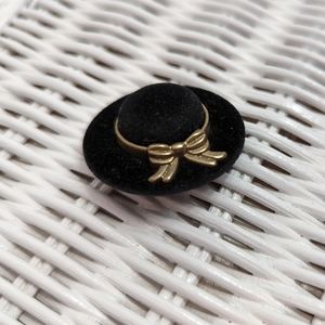Vintage Felt Hat with Bow Pendant Brooch